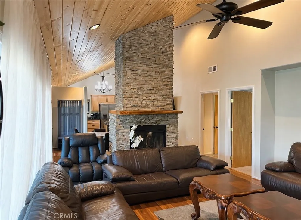2700 Tirol Frazier Park, CA 93225