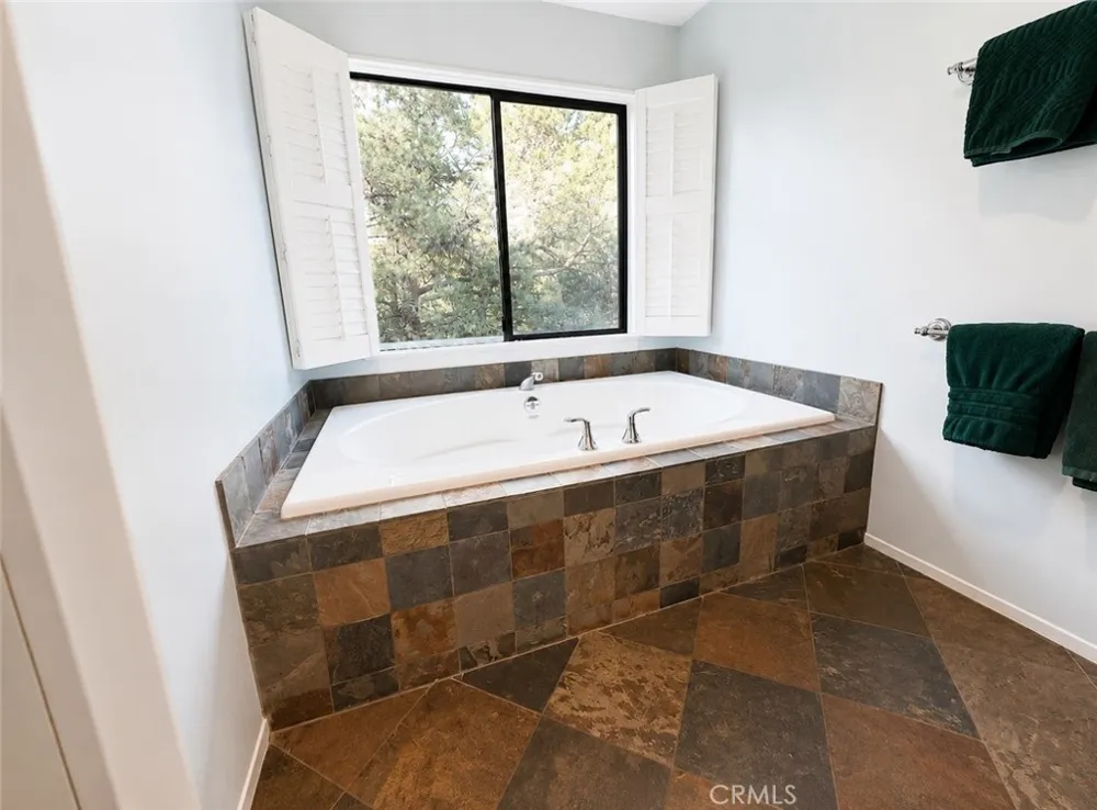 2700 Tirol Frazier Park, CA 93225