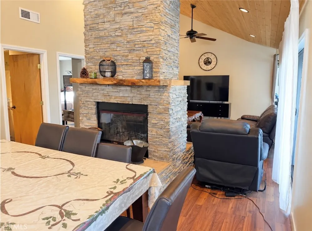 2700 Tirol Frazier Park, CA 93225