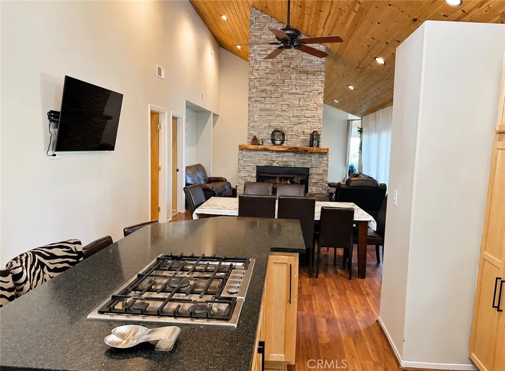 2700 Tirol Frazier Park, CA 93225