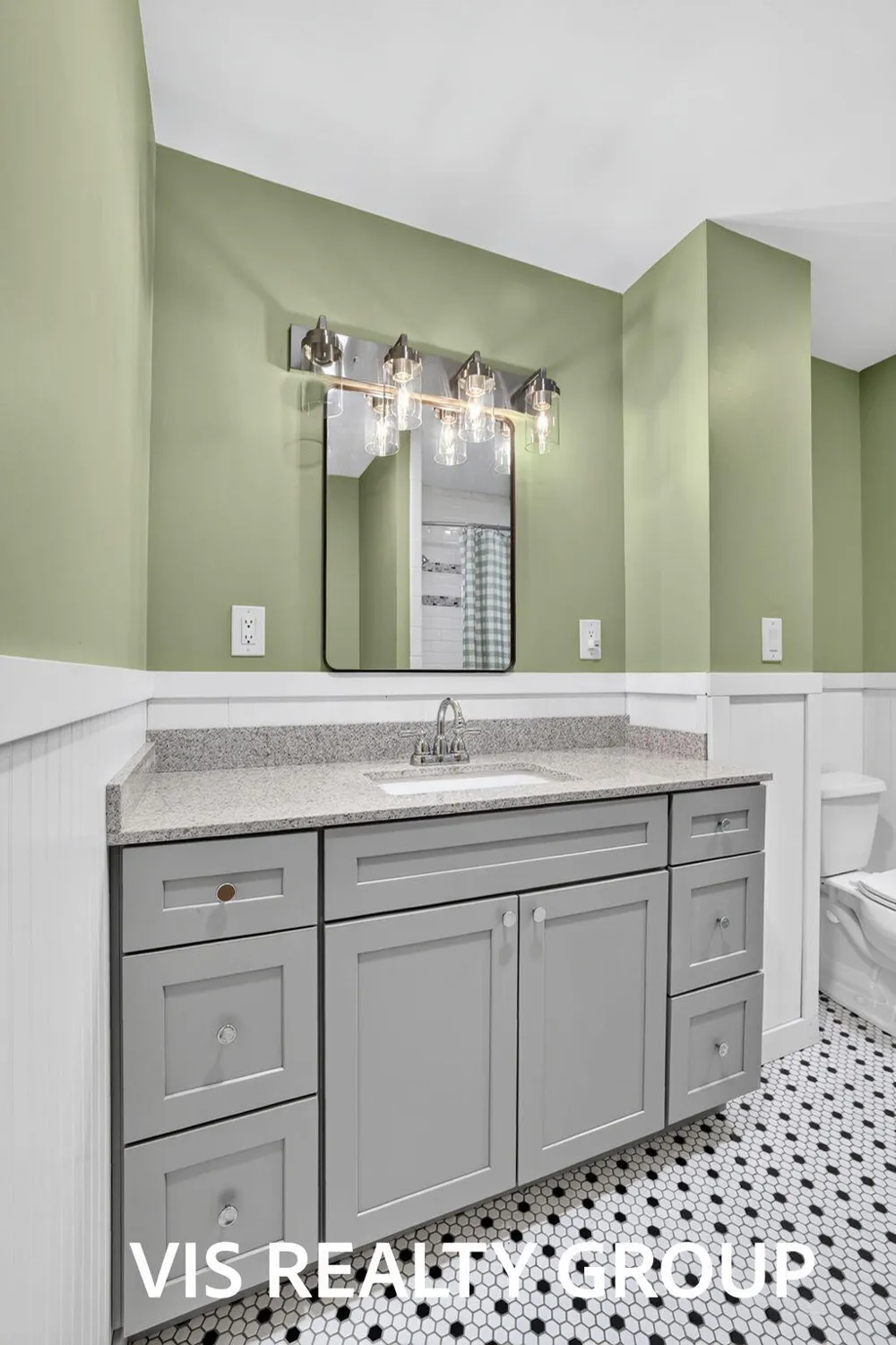 14943 Groenevelt Road Spring Lake, MI 49456