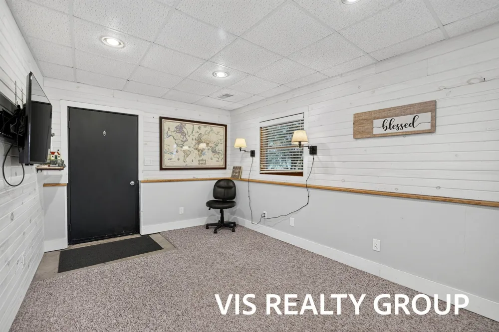 14911 Groenevelt Road Spring Lake, MI 49456