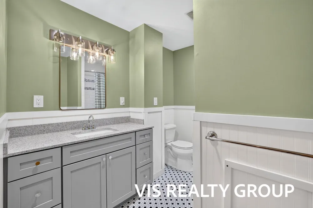 14911 Groenevelt Road Spring Lake, MI 49456