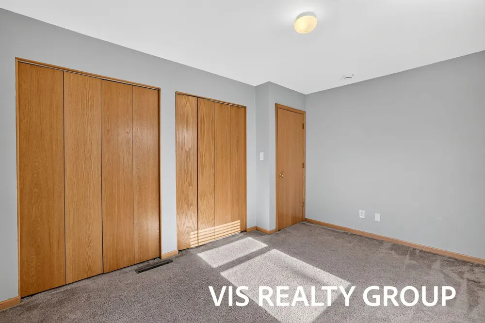 14911 Groenevelt Road Spring Lake, MI 49456