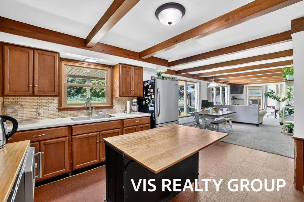 14911 Groenevelt Road Spring Lake, MI 49456