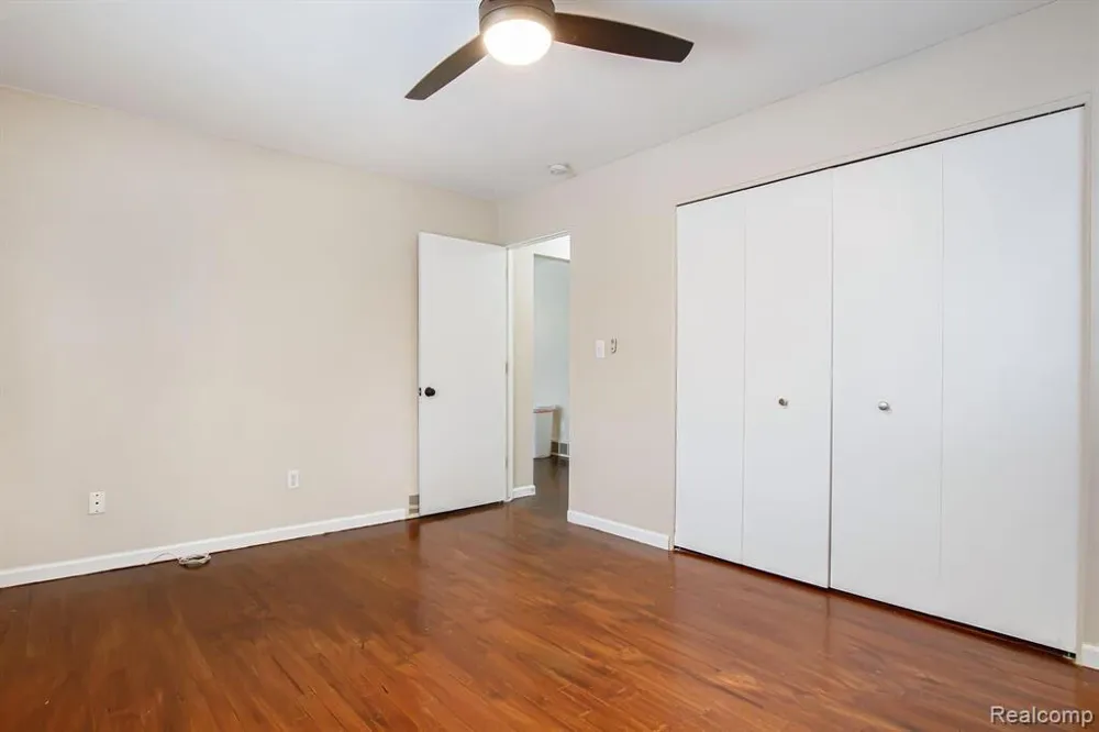 4839 Mansfield Avenue #G6 Royal Oak, MI 48073