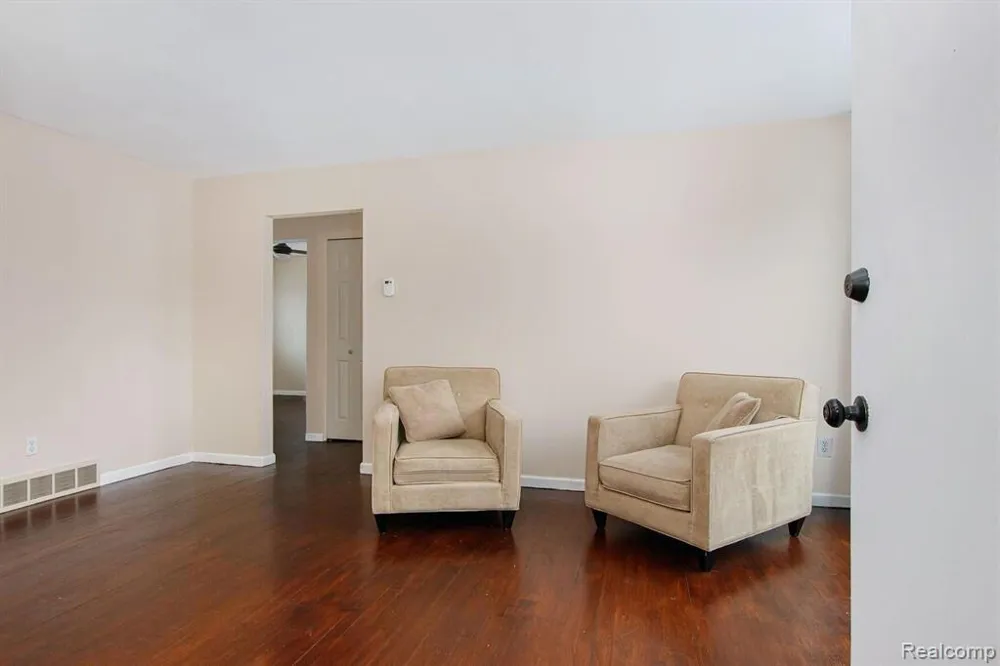 4839 Mansfield Avenue #G6 Royal Oak, MI 48073