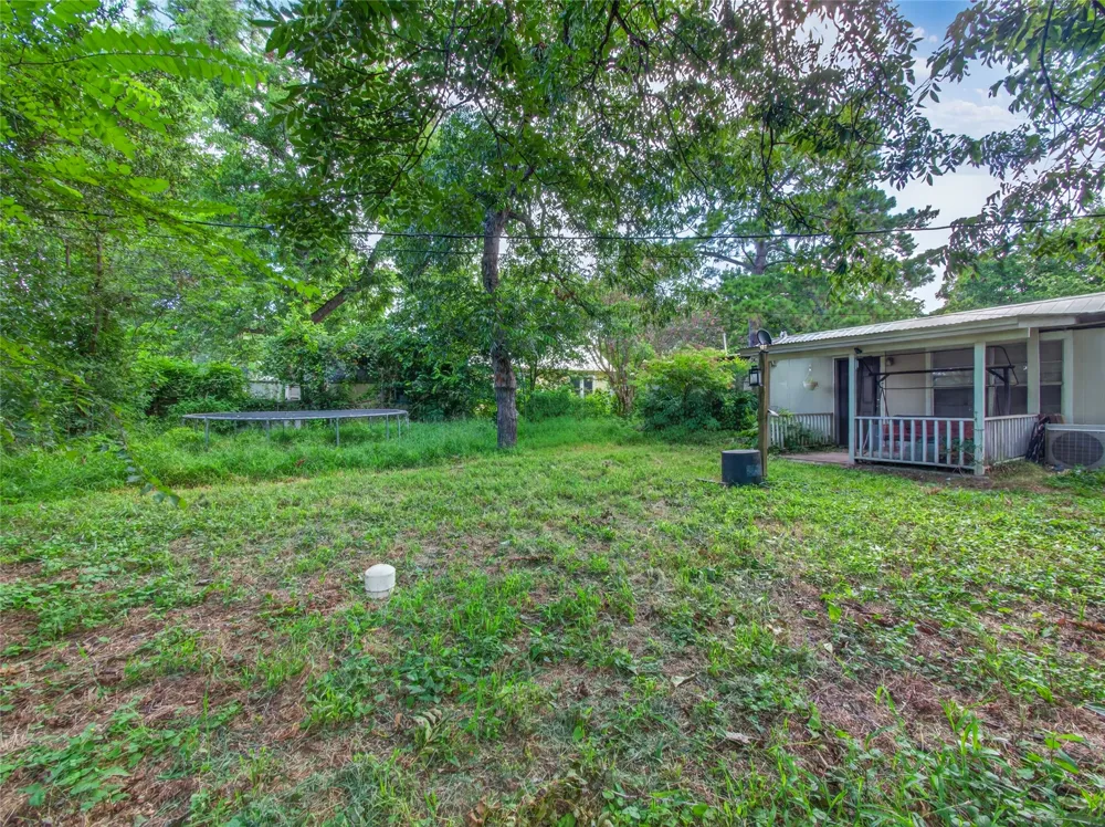 203 Hudgins Street Smithville, TX 78957