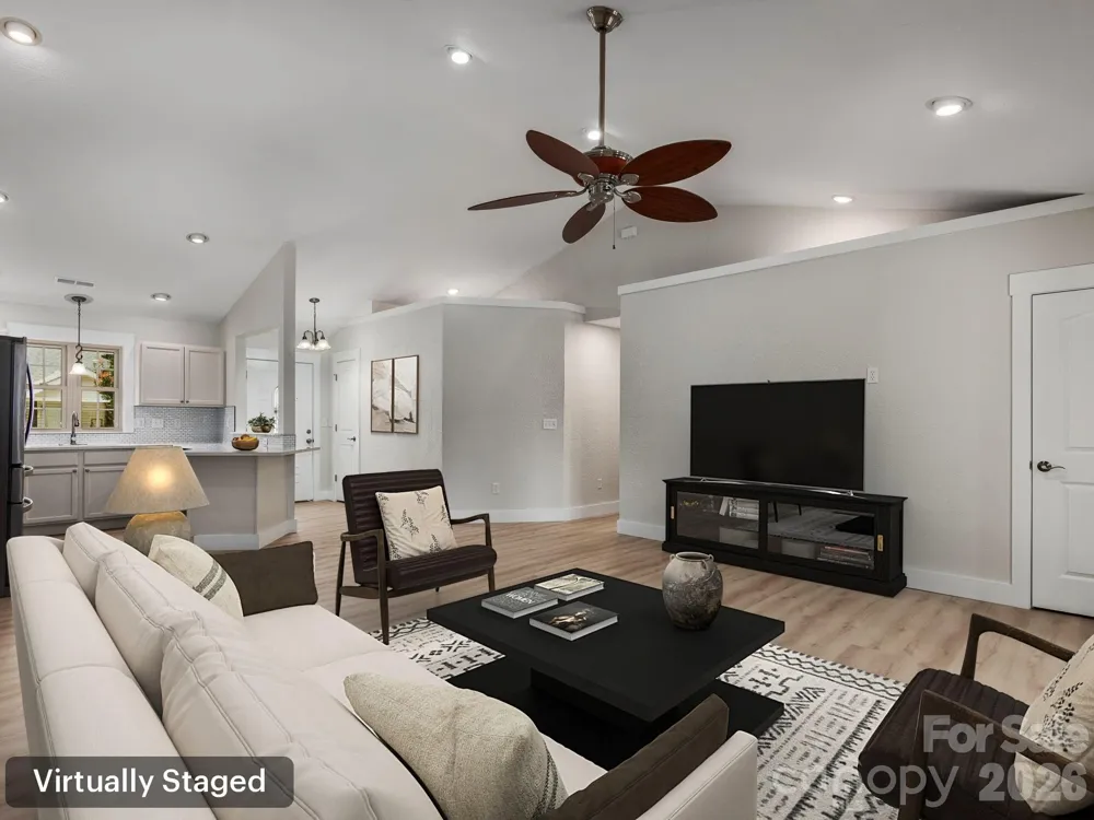 7 Mcgee Ridge Road Fairview, NC 28730
