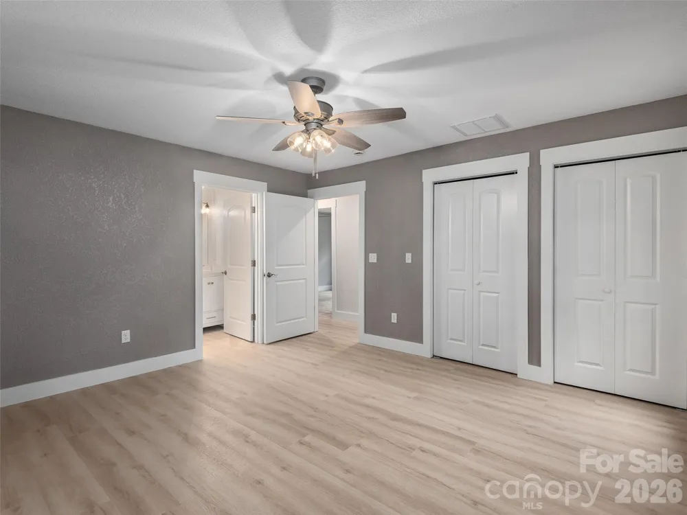 7 Mcgee Ridge Road Fairview, NC 28730