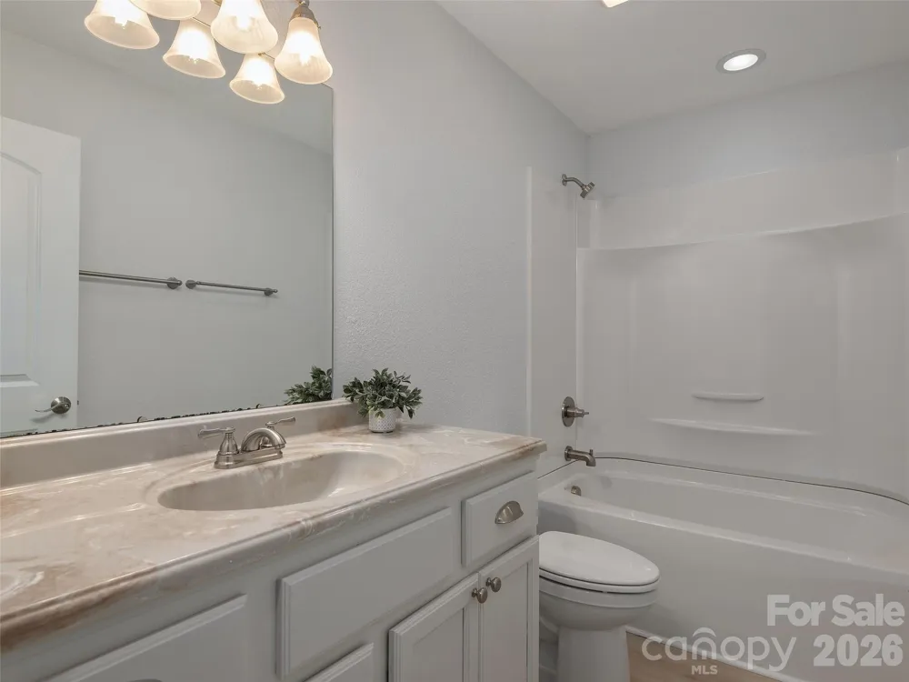 7 Mcgee Ridge Road Fairview, NC 28730