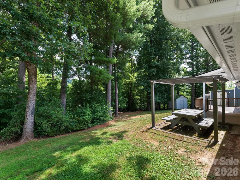 7 Mcgee Ridge Road Fairview, NC 28730