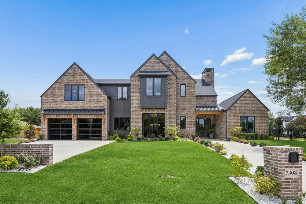 7308 Tangleglen Drive Dallas, TX 75248