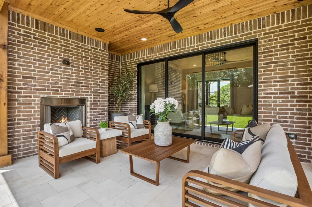 7308 Tangleglen Drive Dallas, TX 75248