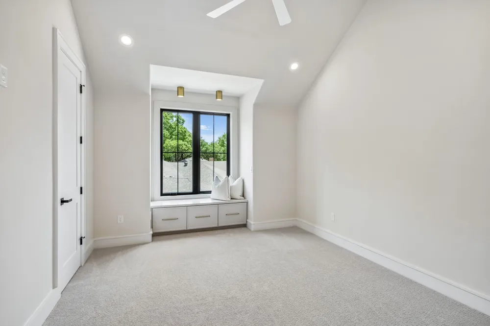 7308 Tangleglen Drive Dallas, TX 75248