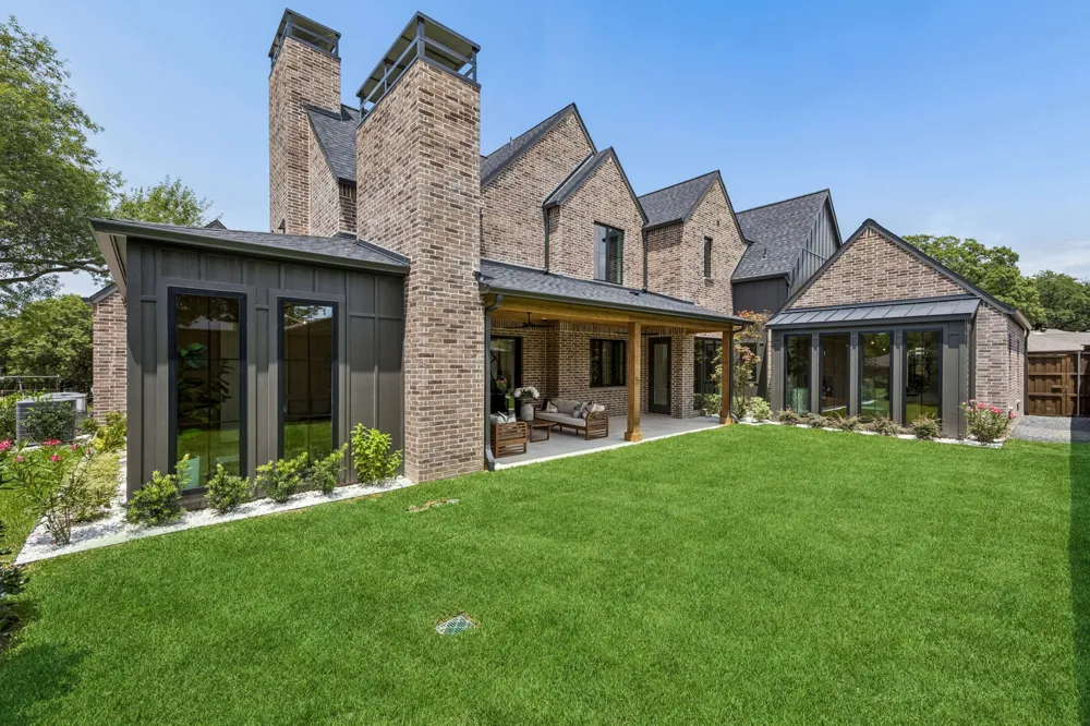 7308 Tangleglen Drive Dallas, TX 75248