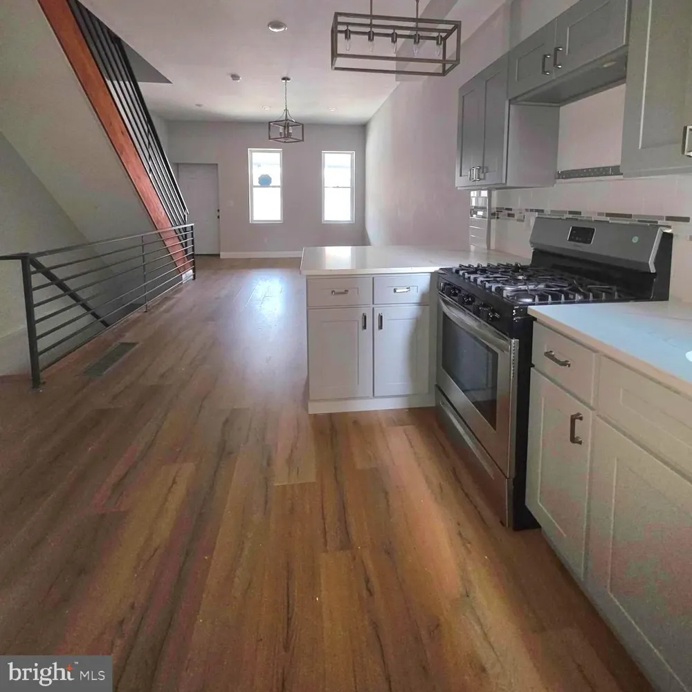 5520 MASTER STREET Philadelphia, PA 19131