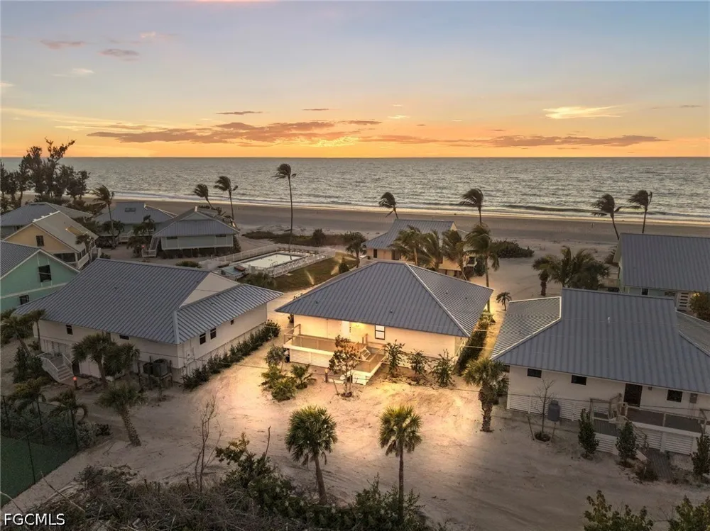 Beach Homes Captiva, FL 33924
