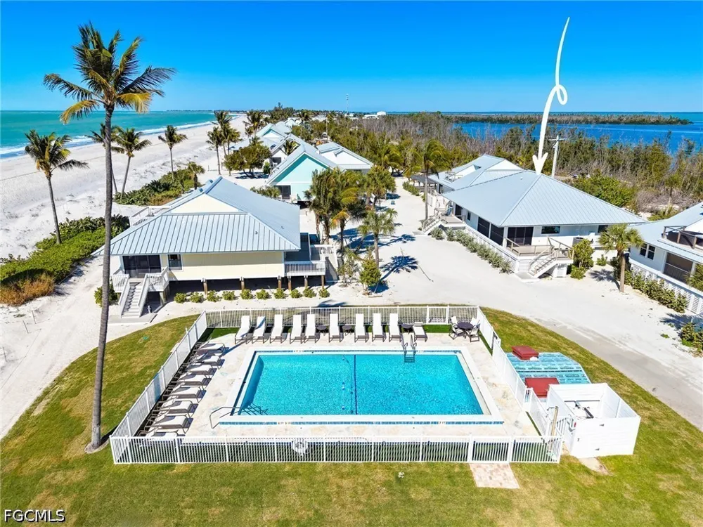 Beach Homes Captiva, FL 33924