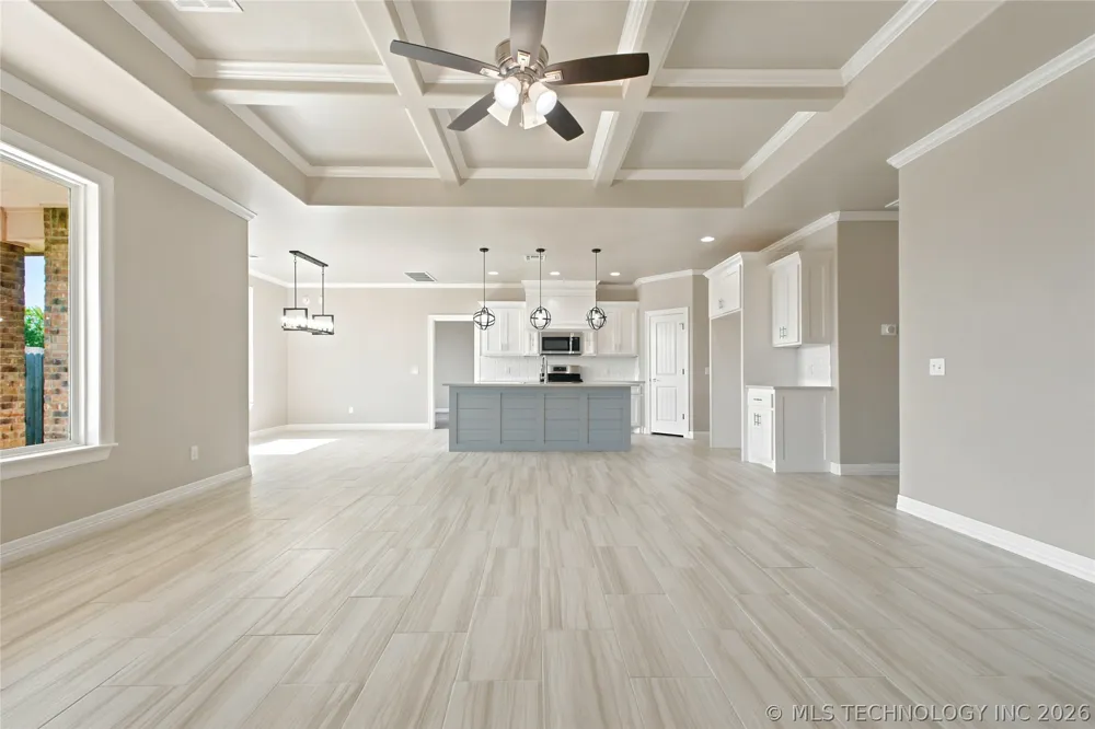 2912 Wild Rose Lane Yukon, OK 73099