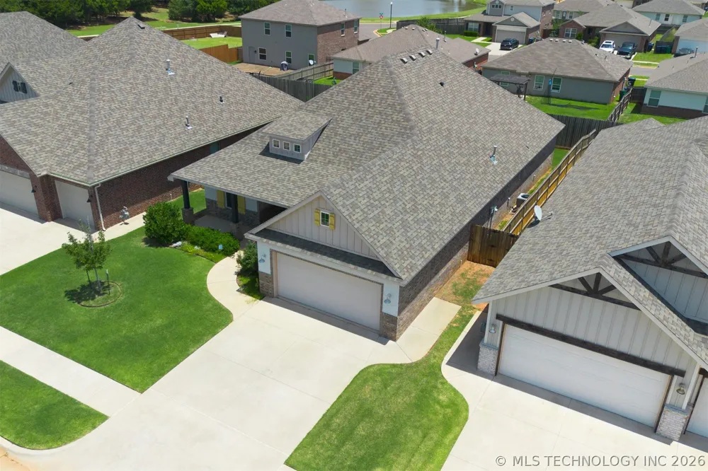 2912 Wild Rose Lane Yukon, OK 73099