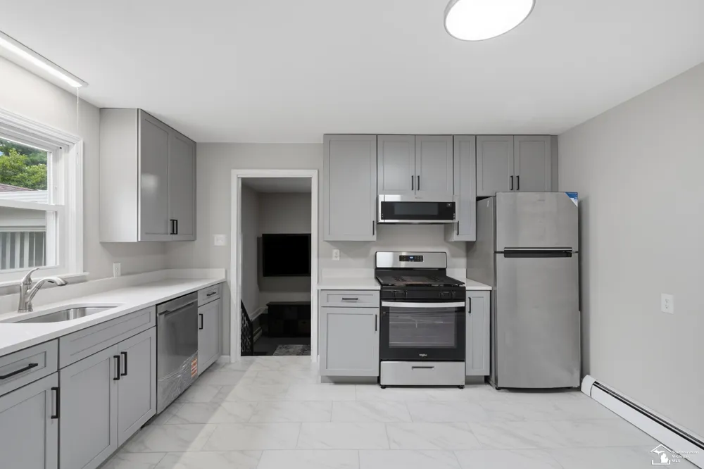 12891 Crane Street Carleton Village, MI 48117