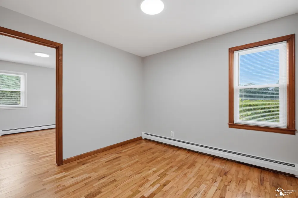 12891 Crane Street Carleton Village, MI 48117