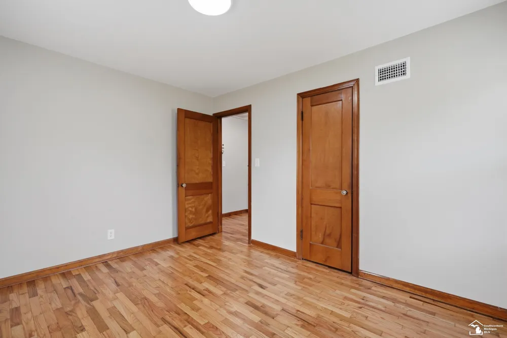 12891 Crane Street Carleton Village, MI 48117