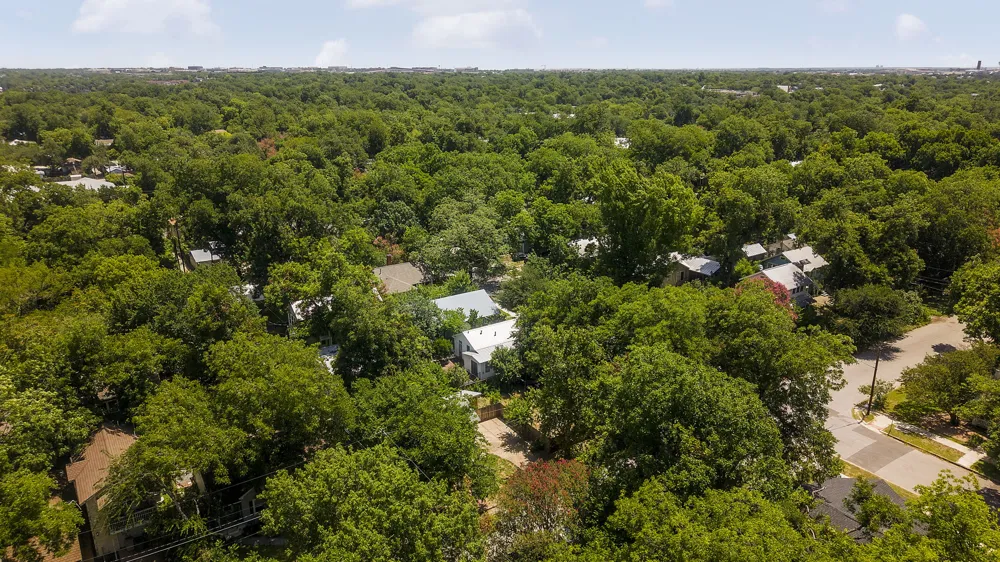 304 W 42nd Street Austin, TX 78751