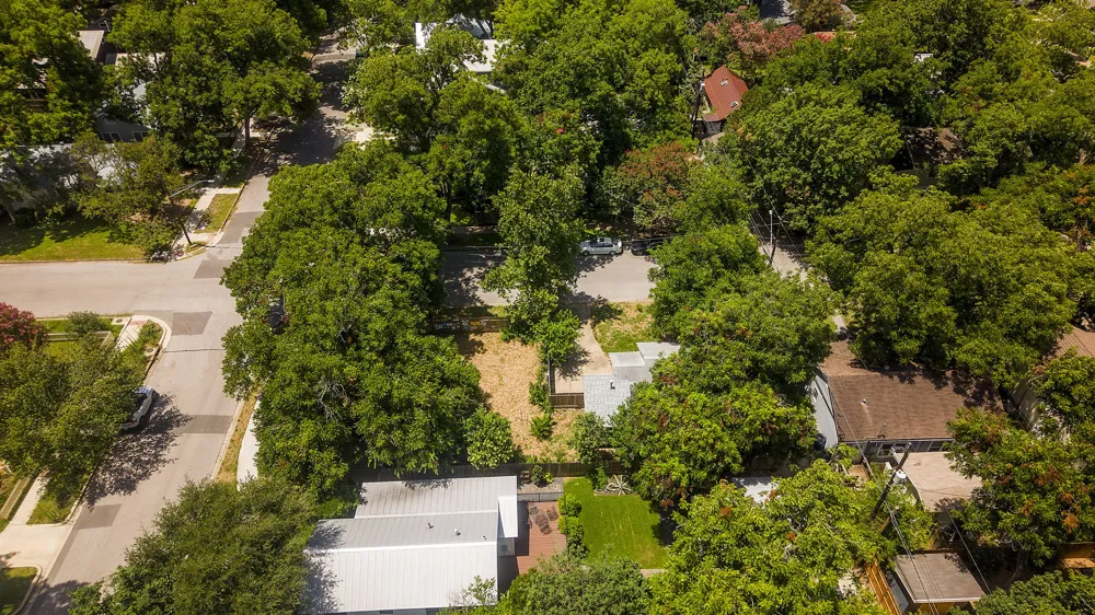 304 W 42nd Street Austin, TX 78751