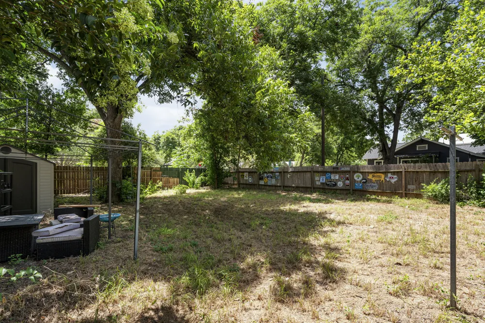 304 W 42nd Street Austin, TX 78751
