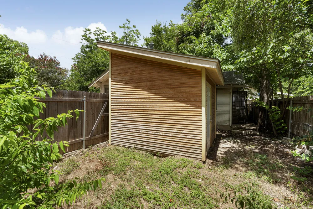 304 W 42nd Street Austin, TX 78751
