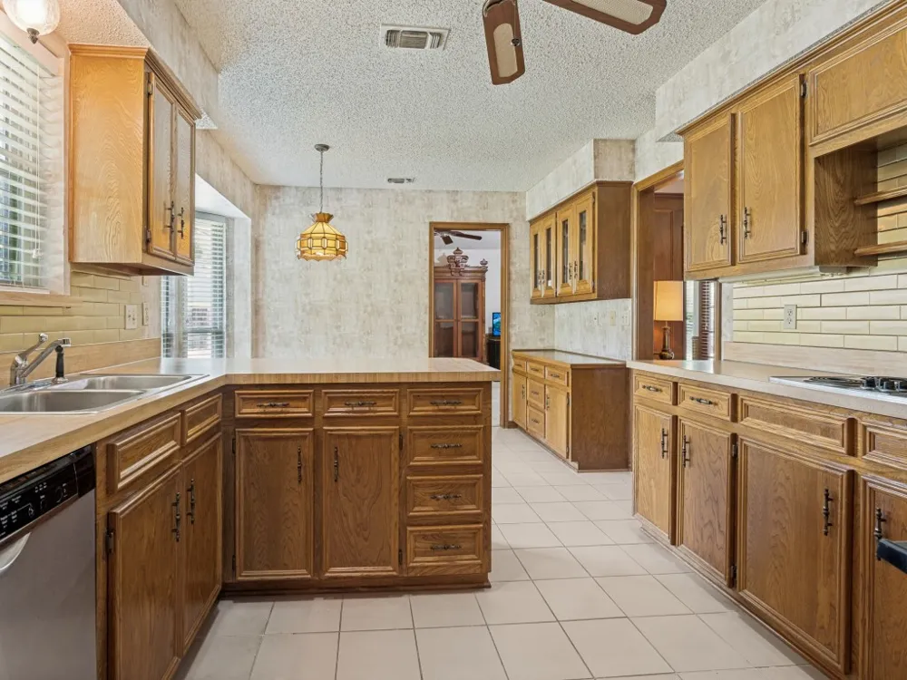 304 FORESTCREST LANE Coppell, TX 75019