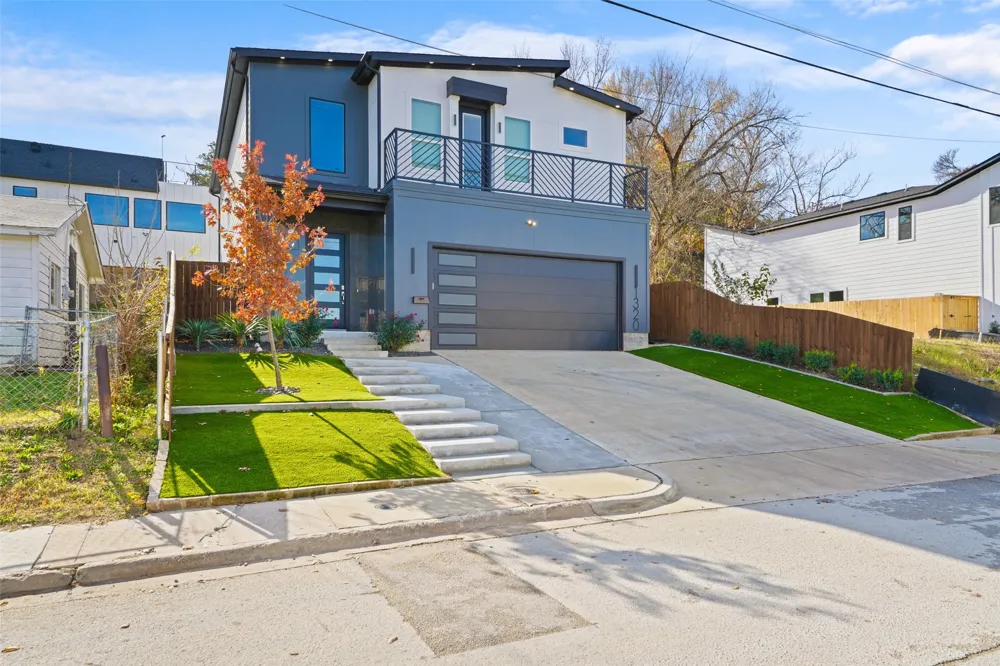 1320 Compton Street Dallas, TX 75203