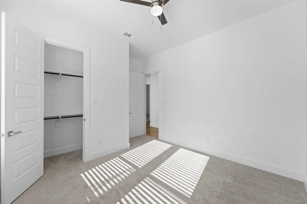 1320 Compton Street Dallas, TX 75203