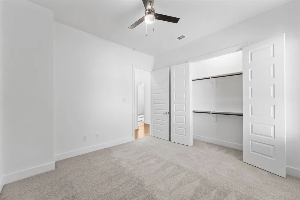 1320 Compton Street Dallas, TX 75203