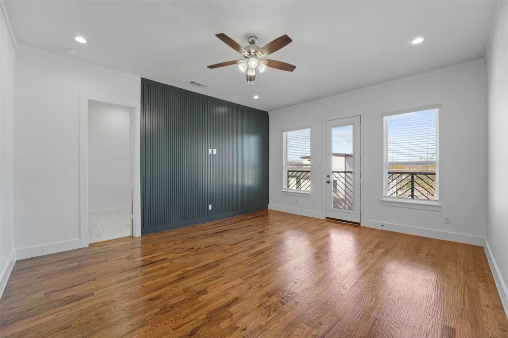 1320 Compton Street Dallas, TX 75203
