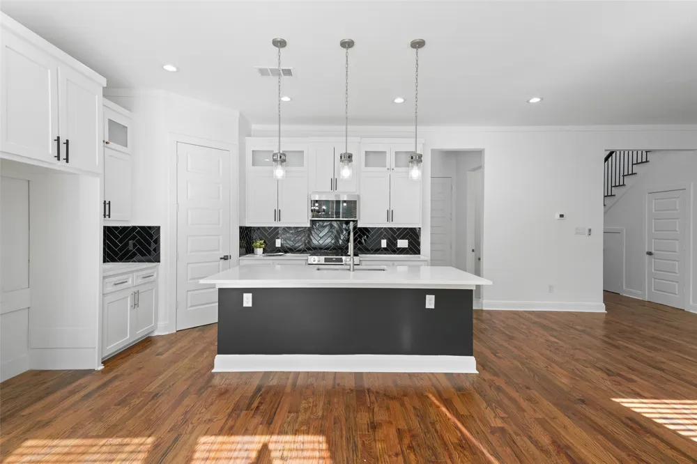 1320 Compton Street Dallas, TX 75203