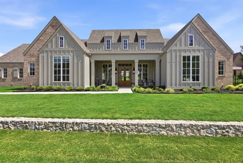 425 Abagail Lane Van Alstyne, TX 75495