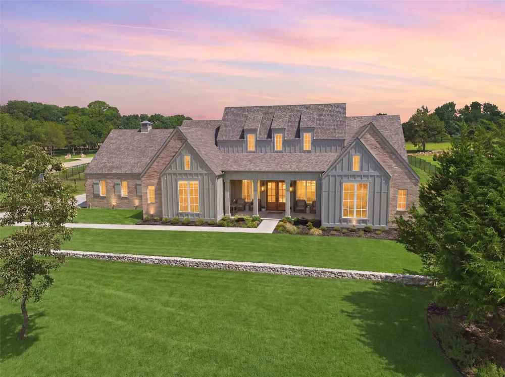 425 Abagail Lane Van Alstyne, TX 75495
