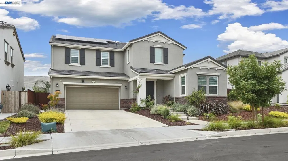5342 Gatlin Dr Tracy, CA 95377