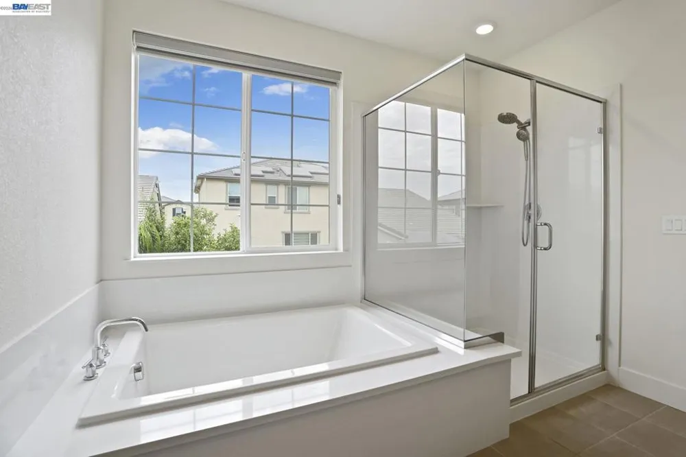 5342 Gatlin Dr Tracy, CA 95377