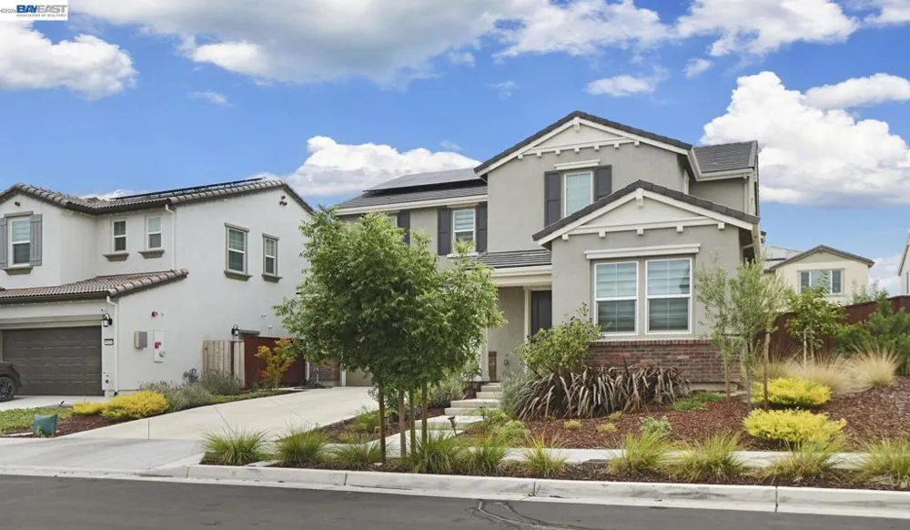 5342 Gatlin Dr Tracy, CA 95377
