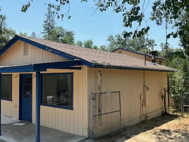 32995 Weatherly North Fork, CA 93643