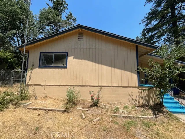 32995 Weatherly North Fork, CA 93643