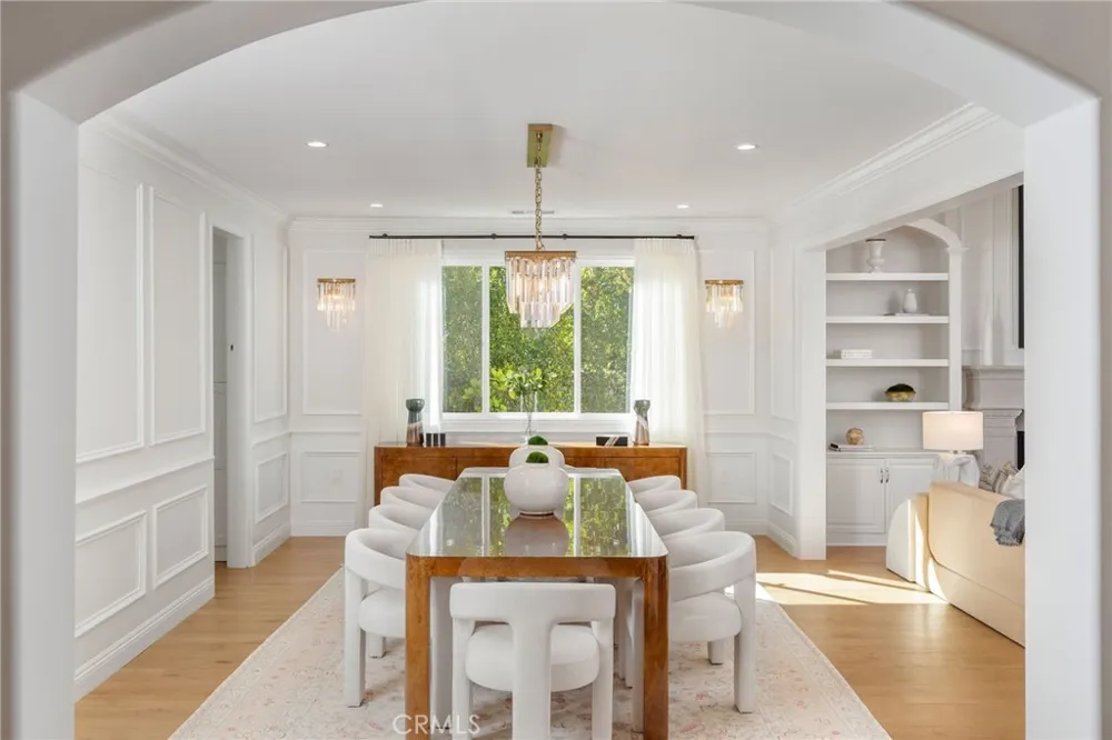 25714 Simpson Place Calabasas, CA 91302