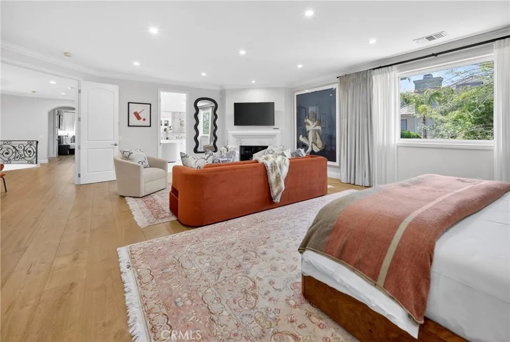 25714 Simpson Place Calabasas, CA 91302