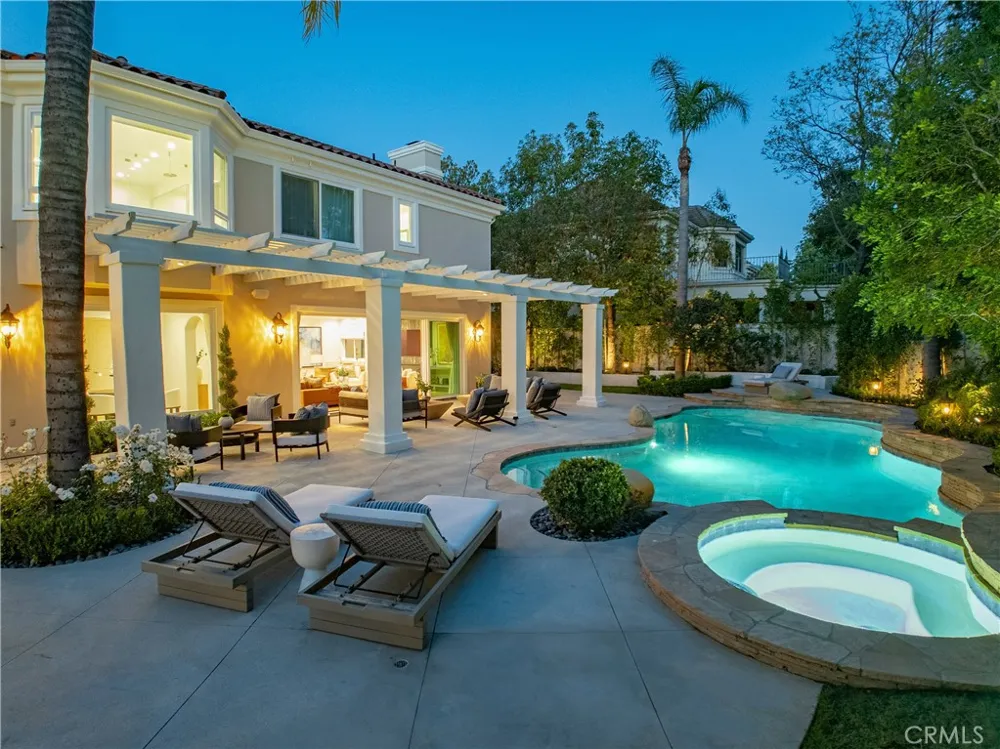 25714 Simpson Place Calabasas, CA 91302