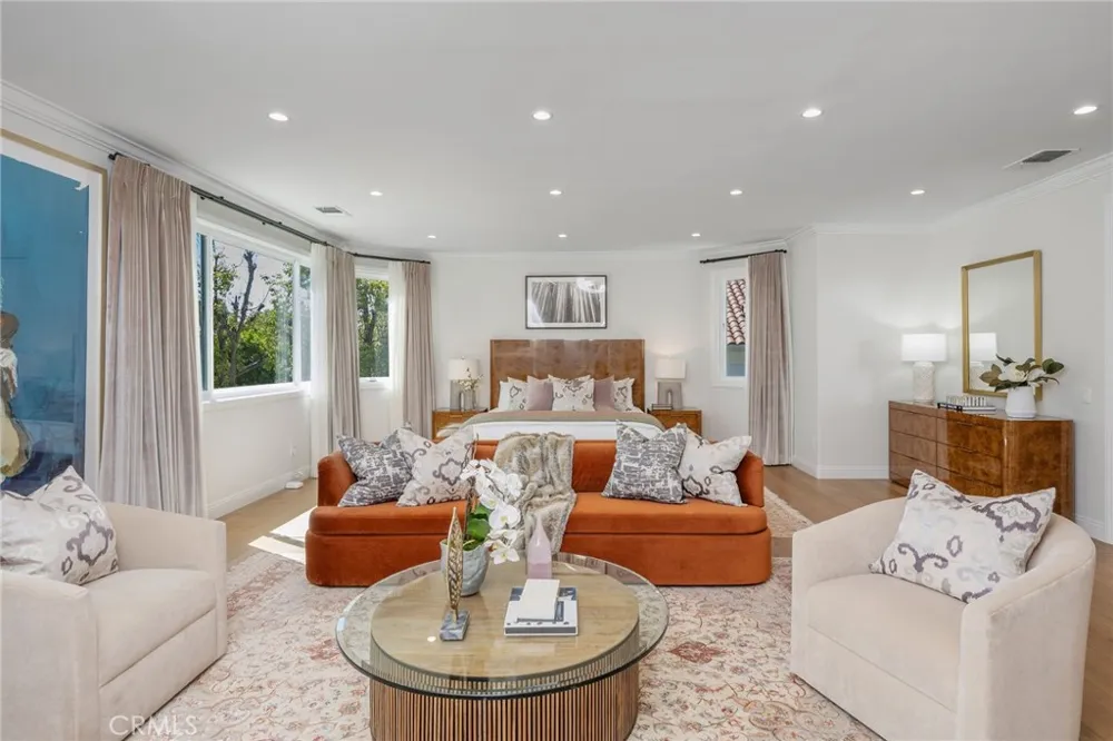 25714 Simpson Place Calabasas, CA 91302