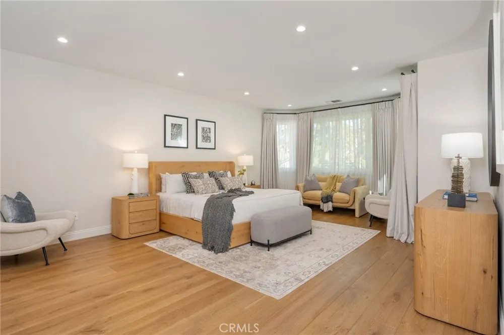 25714 Simpson Place Calabasas, CA 91302